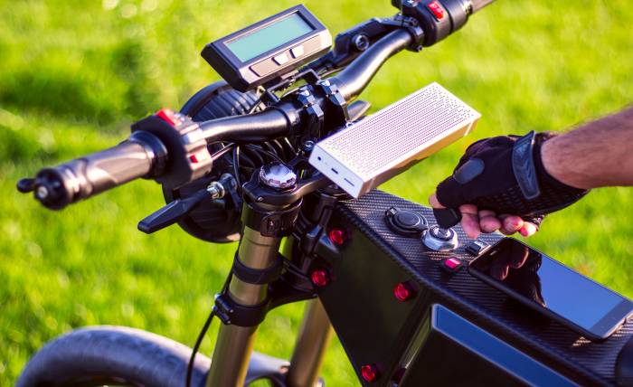 hdhub4u bike: Free, Spectacular Fun! See More.