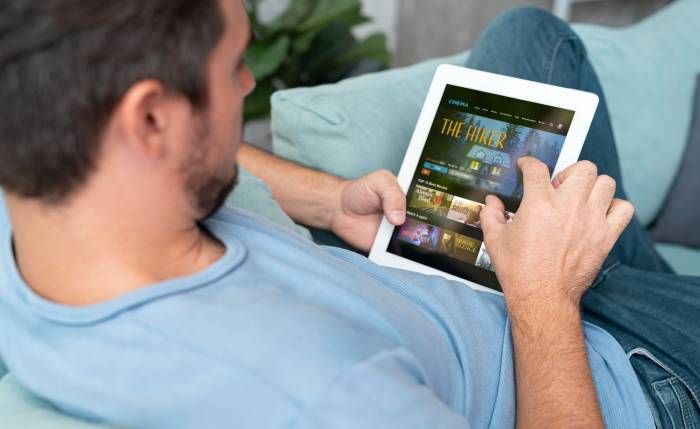 hdhub4u com: Ultimate Bargain for Movie Lovers!